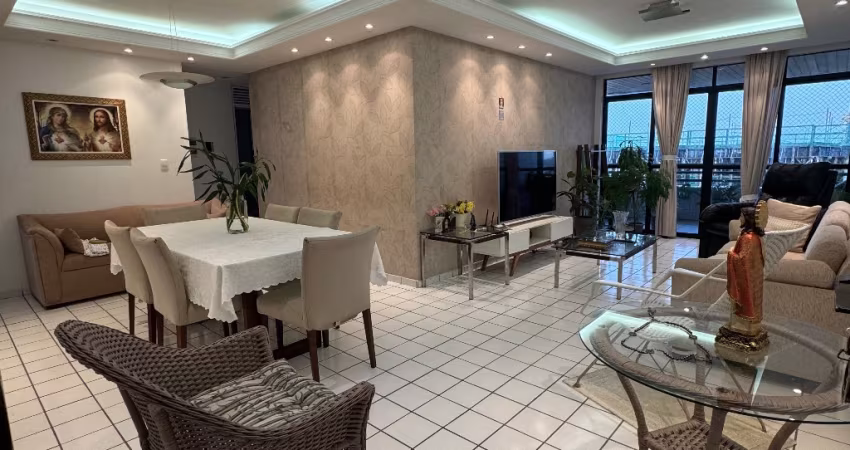 AMPLO APARTAMENTO PARA VENDA EM TAMBAUZINHO