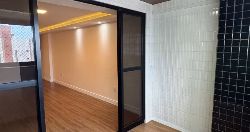 Apartamento com 3 quartos à venda no Cabo Branco, João Pessoa 