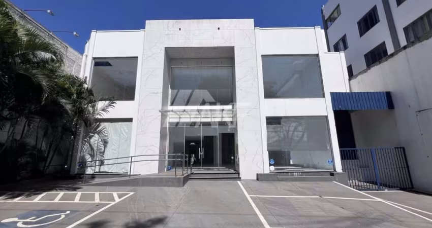 Sala Comercial Ampla - Locação no Centro, Chapecó
