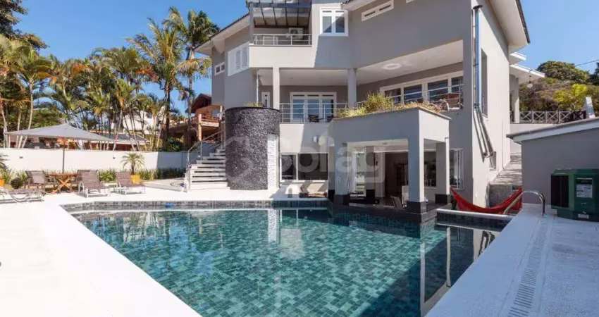 Casa à venda no condomínio vista alegre sede em vinhedo/sp!