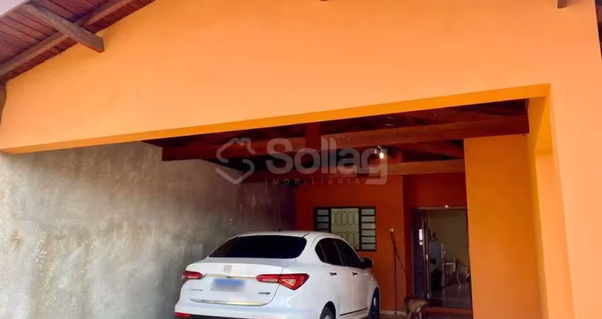 Casa térrea à venda em vinhedo - interior de são paulo.