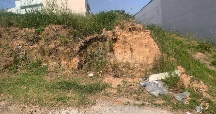 Terreno á venda no Bairro Jardim Elisa II, em Vinhedo, interior de São Paulo.