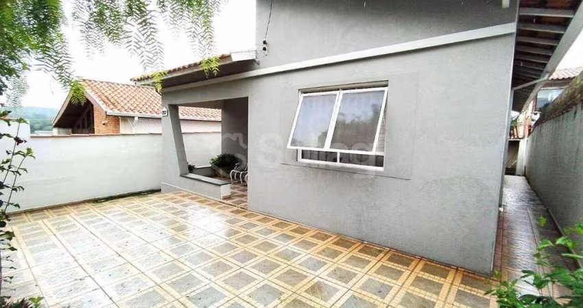 Casa à Venda no bairro Planalto em Vinhedo, interior de São Paulo!!