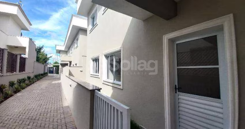 Casa para alugar com 2 quartos, 2 banheiros em Vinhedo
