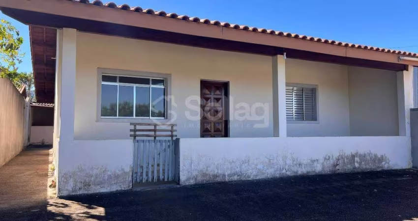 Casa térrea a venda no bairro Parque Yolanda em Vinhedo, interior de São Paulo.