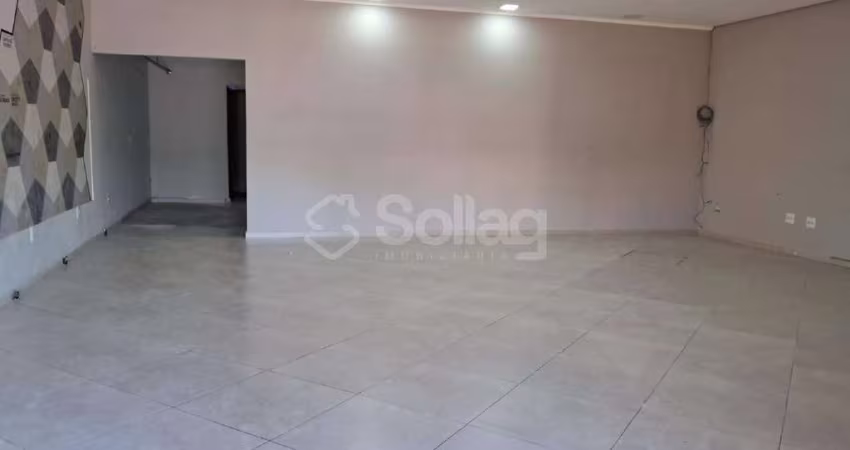 Salão Comercial para Alugar no Bairro da Nova Vinhedo - SP