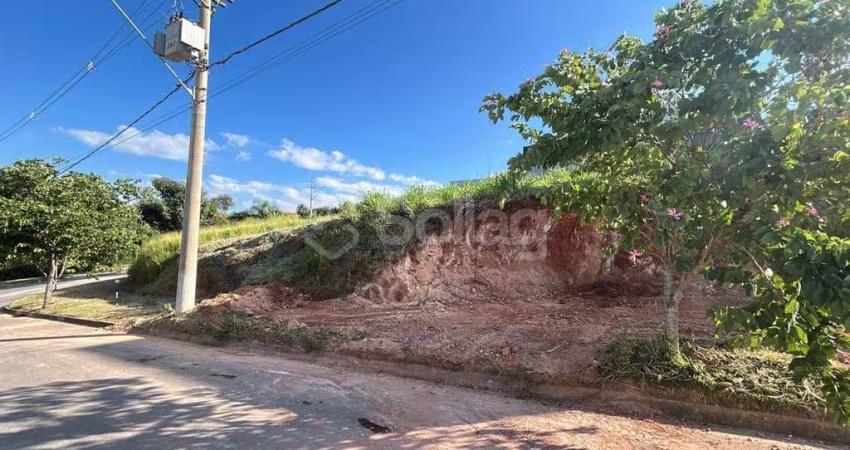 Terreno a venda em Vinhedo no Jardim das Videiras.