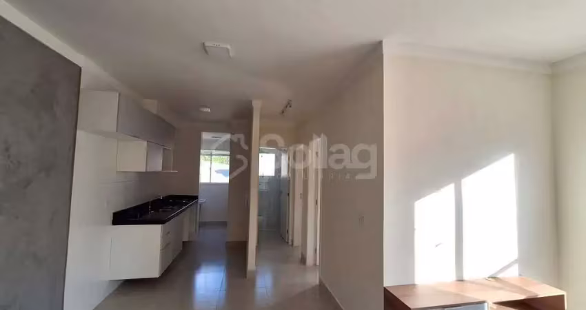 Apartamento para alugar em vinhedo com 2 quartos com armários, sacada, ar condicionado, 1 vaga de garagem