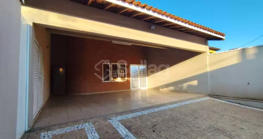 Casa à venda, 3 quartos, 1 suíte, 2 vagas, jardim emilia - vinhedo/sp