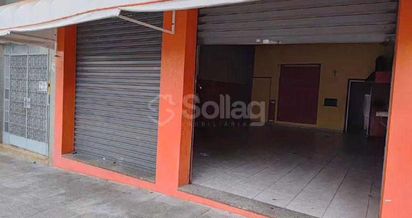 Salão Comercial no Centro da cidade de Vinhedo - SP.