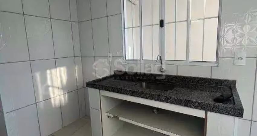 Apartamento para alugar com 2 quartos em vinhedo na região central .