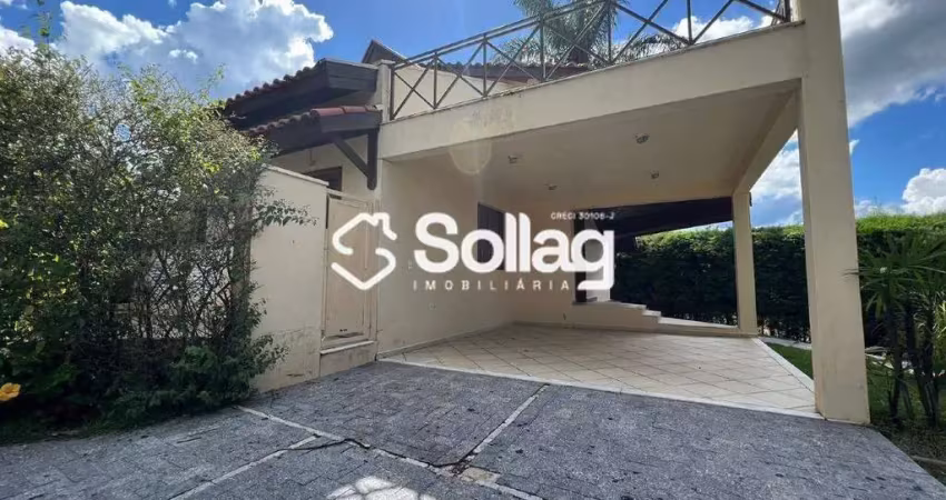 Casa em vinhedo no bairro caixa d’água – 3 quartos, 2 suítes, lareira e quintal