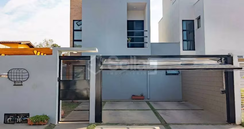Casa à venda no bairro villa joão xxiii em vinhedo, são paulo.