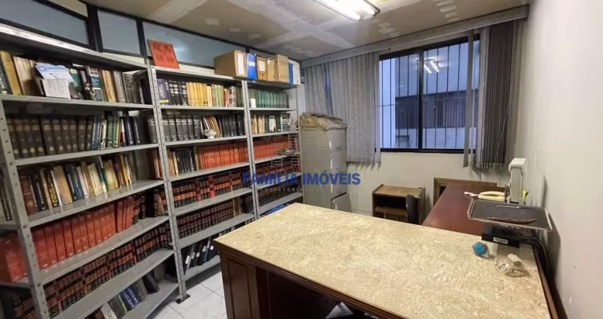 Sala comercial com 4 salas à venda na Rua Doutor Carvalho de Mendonça, --, Encruzilhada, Santos