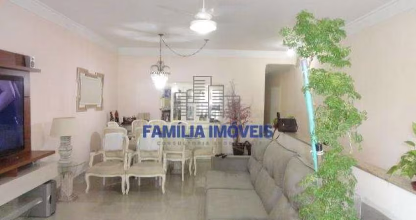 Casa com 3 quartos à venda na Rua Joaquim Távora, --, Marapé, Santos
