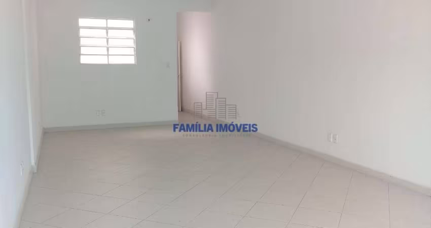 Sala comercial com 4 salas para alugar na Visconde de São Leopoldo, --, Centro, Santos