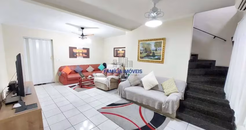 Casa em condomínio fechado com 2 quartos à venda na Rua Evaristo da Veiga, --, Campo Grande, Santos