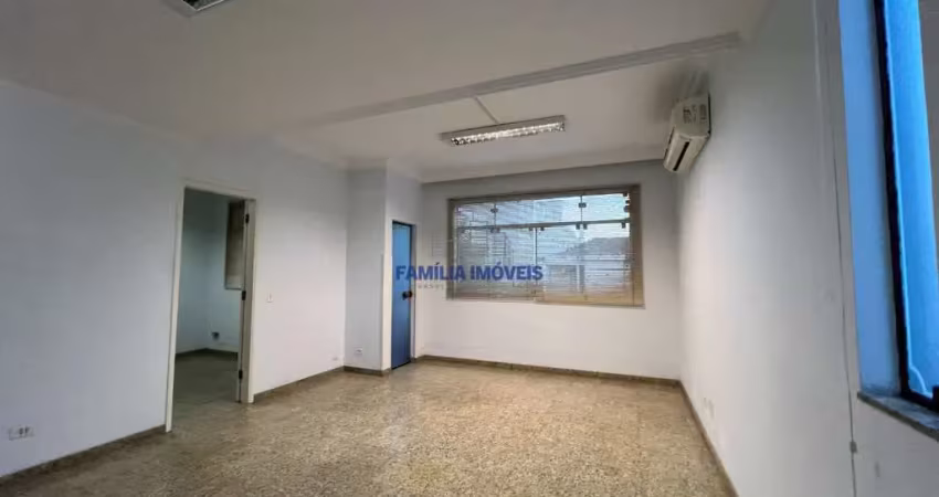Casa em condomínio fechado com 4 quartos para alugar na Rua Vergueiro Steidel, --, Embaré, Santos