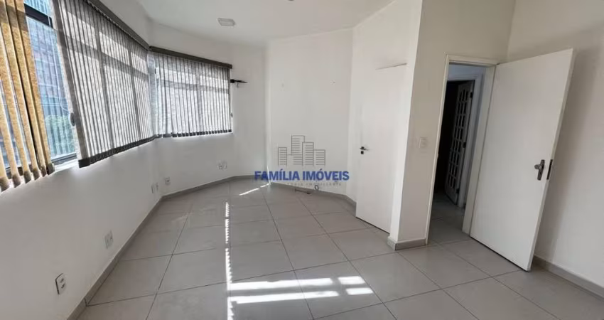 Sala comercial à venda na Avenida Doutor Bernardino de Campos, --, Pompéia, Santos