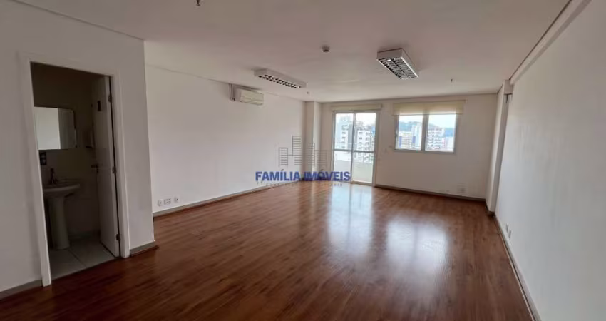 Sala comercial para alugar na Avenida Senador Feijó, --, Vila Mathias, Santos