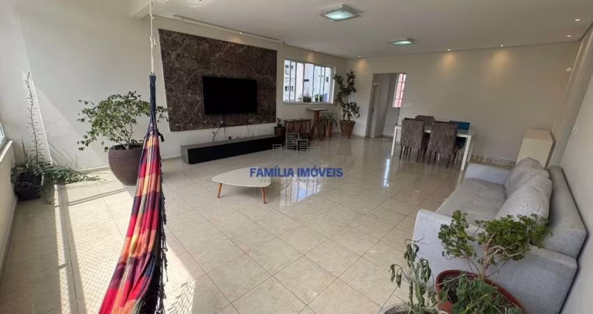 Apartamento com 3 quartos para alugar na Avenida Washington Luís, --, Gonzaga, Santos