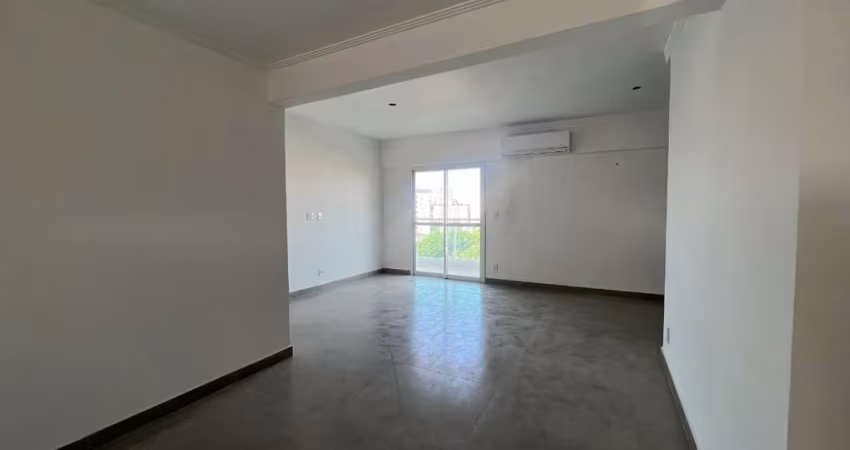 Apartamento com 3 quartos para alugar na Rua Professor Torres Homem, --, Boqueirão, Santos