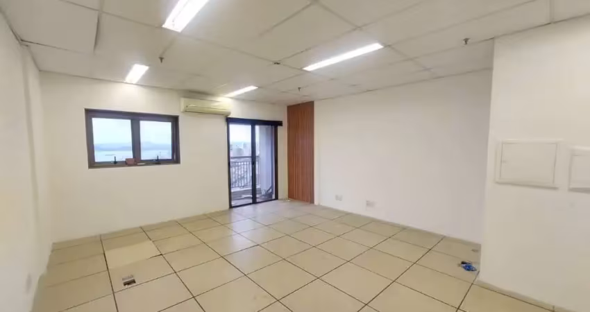 Sala comercial à venda na Visconde de Embaré, --, Valongo, Santos