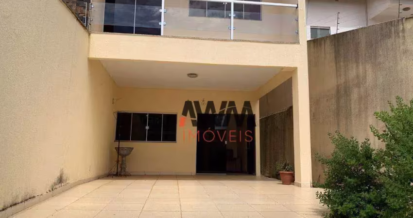 Sobrado com 4 dormitórios à venda, 264 m² por R$ 950.000,00 - Jardim América - Goiânia/GO