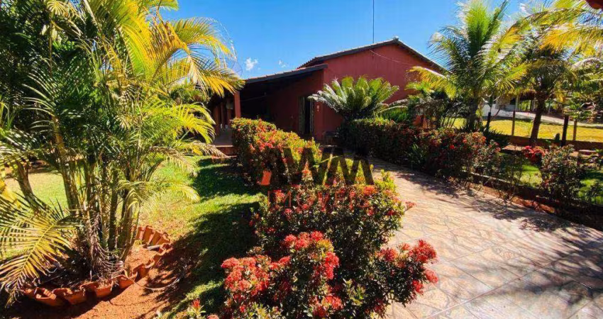 Chácara com 4 dormitórios à venda, 1500 m² por R$ 580.000,00 - Fazenda Santa Bárbara de Baixo - Santa Bárbara de Goiás/GO