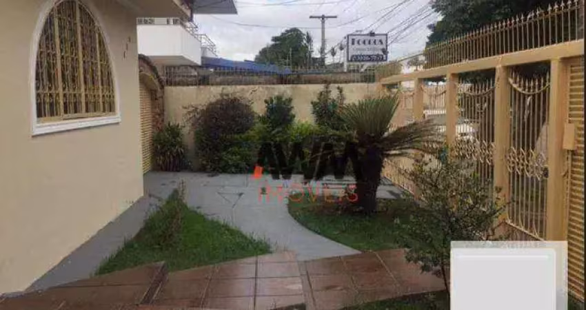 Casa com 4 Quartos à venda, 270 m² por R$ 1.600.000 - Setor Bueno - Goiânia/GO