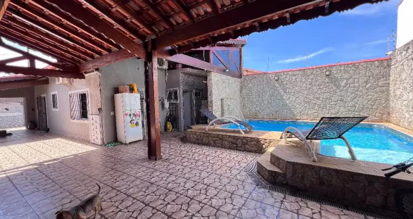 Casa com 2 quartos à venda na Avenida Presidente Kennedy, Jardim Real, Praia Grande