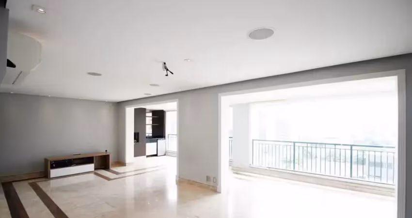 Apartamento mobiliado no privilege, brooklin próximo (5 min) do morumbi shopping & market place