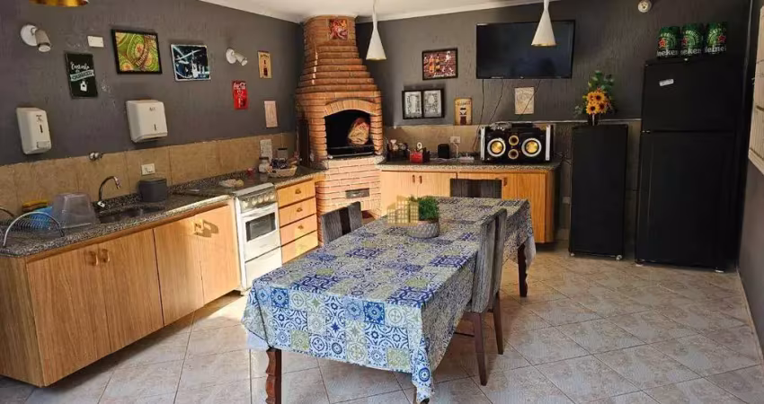 Casa com 4 dormitórios à venda, 210 m² por R$ 690.000,00 - Conjunto Residencial Vista Verde - São Paulo/SP