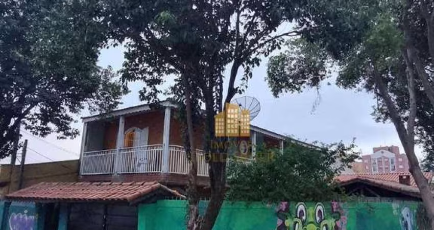 Casa com 3 dormitórios sendo 1 suíte , vaga p 6 carros , à venda, 250 m² por R$ 880.000 - Jardim Alice - Indaiatuba/SP