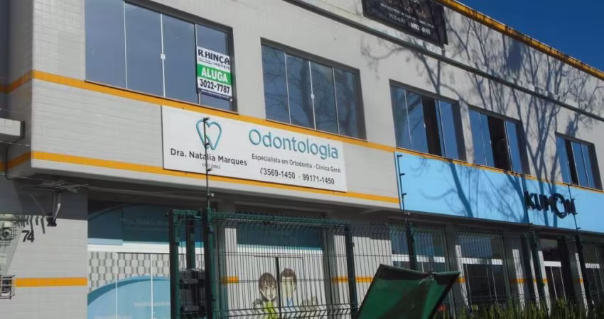 Sala para alugar, 45.00 m2 por R$1450.00  - Capao Raso - Curitiba/PR