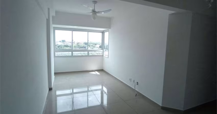 Apartamento / Usado para Venda em Salvador, Patamares, 3 dormitórios, 1 suíte, 3 banheiros, 1 vaga