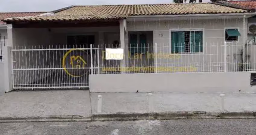 Casa para venda em palhoça, madri, 3 dormitórios, 1 suíte, 2 banheiros, 2 vagas