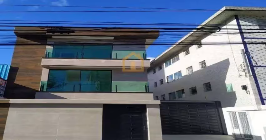 Casa 2 dormitórios, sendo 2 suítes em Campo Grande, Santos/SP