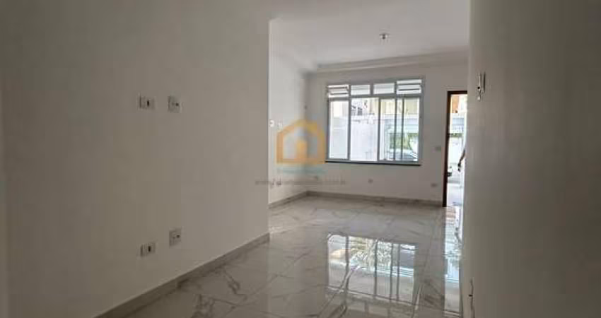 Casa Térrea com 3 Suítes - Ampla e Confortável