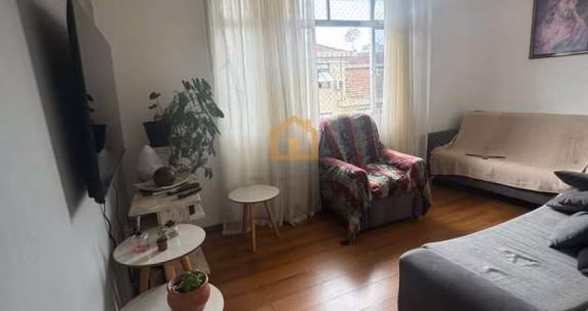 Apartamento  2 Dormitórios com Vista Livre no 3º Andar.