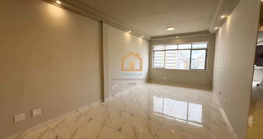 Apartamento Reformado com 3 Dormitórios e 147m² – Gonzaga, Santos