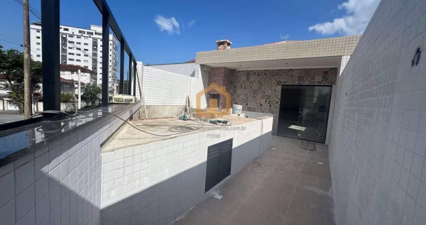 Sobreposta Alta com 3 Dormitórios, Piscina e Churrasqueira – Conforto e Lazer Completo!