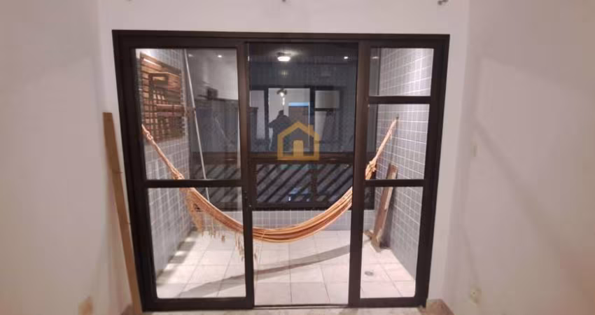 Apartamento Padrão 2 Dormitórios Vaga de garagem demarcada.
