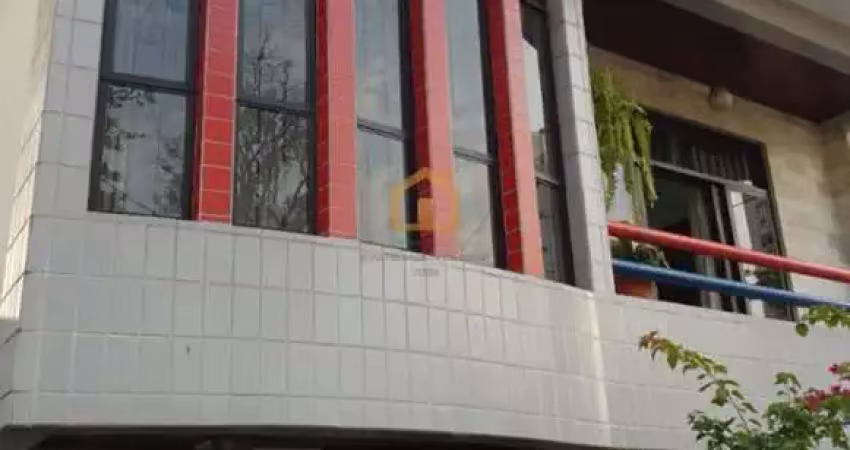 Casa padrão 4 dormitórios, sendo 2 suítes  embaré / santos
