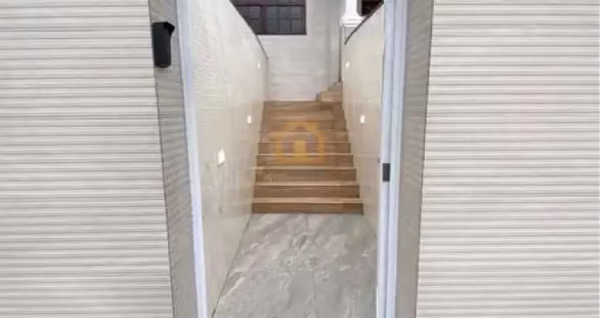 Casa com 2 quartos para alugar na Rua Silva Jardim, Vila Mathias, Santos