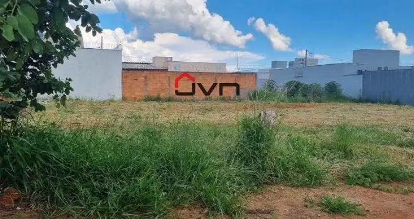 Terreno à venda no Novo Mundo, Uberlândia 