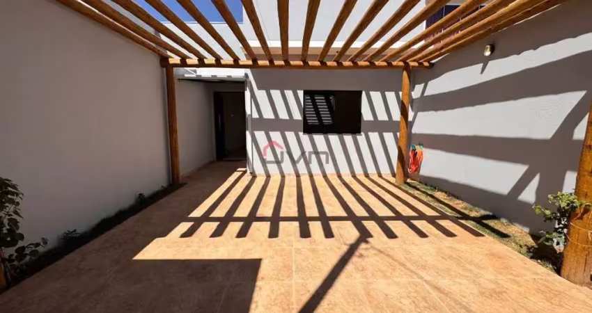 Casa com 3 quartos à venda no Novo Mundo, Uberlândia 