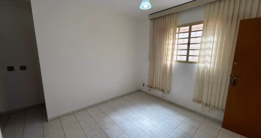 Apartamento com 2 quartos para alugar no Santa Mônica, Uberlândia 
