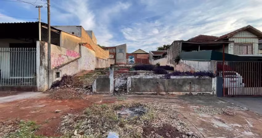 Terreno à venda na Rua Caetano Otranto, 459, Jardim Shangri la, Londrina