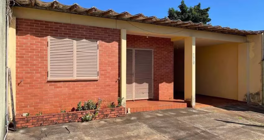 Casa com 3 quartos à venda na Rua Tremembés, 270, Vila Casoni, Londrina
